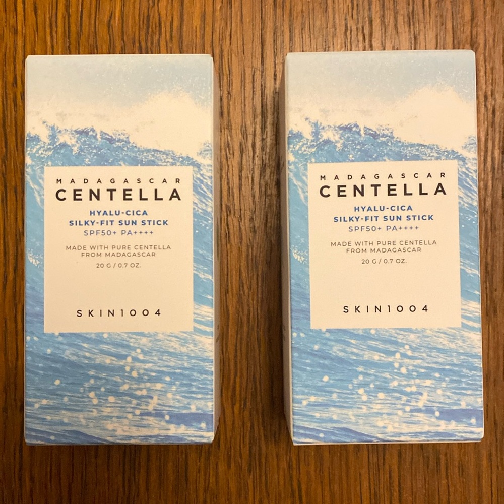 Skin1004 Hyalu-cica Silky Fit Sun Sticks